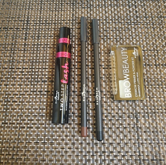 4 PCS ITALIA DELUXE - Picture 2 of 7